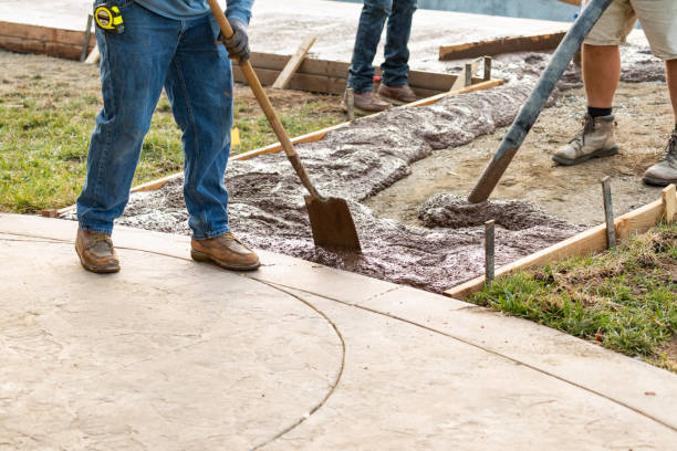Best Concrete Sidewalk Installation  in La Puebla, NM